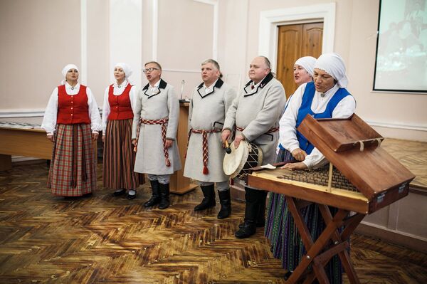 Хор Шалуны, Дагда - Sputnik Латвия