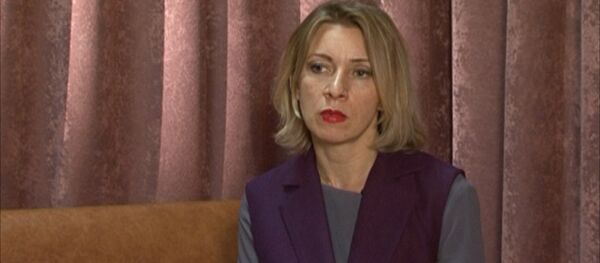 Захарова прокомментировала заявление Пауэр о варварстве России в Сирии Захарова прокомментировала заявление Пауэр о варварстве России в Сирии - Sputnik Latvija