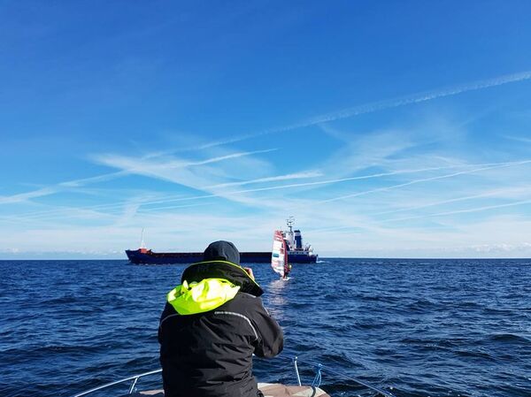 Переход Ингрид Пууста по Балтийскому морю на доске для виндсерфинга. - Sputnik Латвия