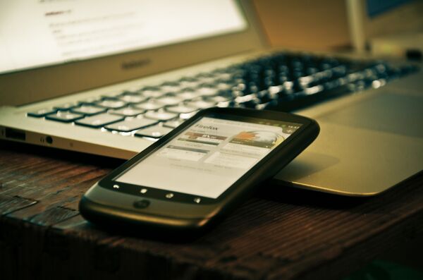 Мобильный телефон. Архивное фото Мобильный телефон. Архивное фото - Sputnik Латвия