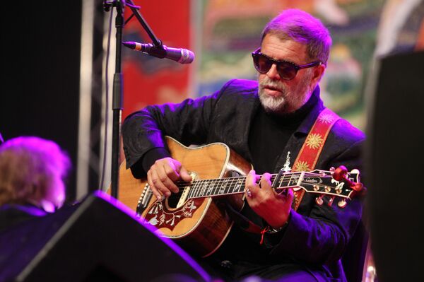 Выступление Бориса Гребенщикова Выступление Бориса Гребенщикова - Sputnik Латвия