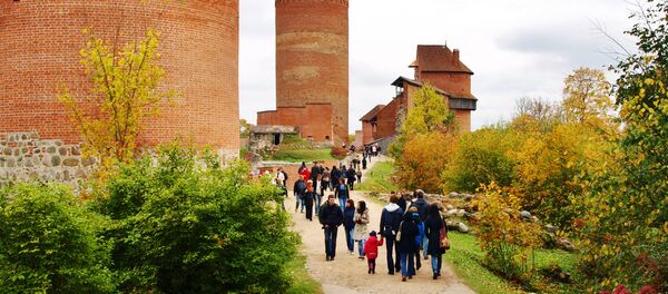 Сигулда, Турайдский замок Сигулда, Турайдский замок - Sputnik Latvija