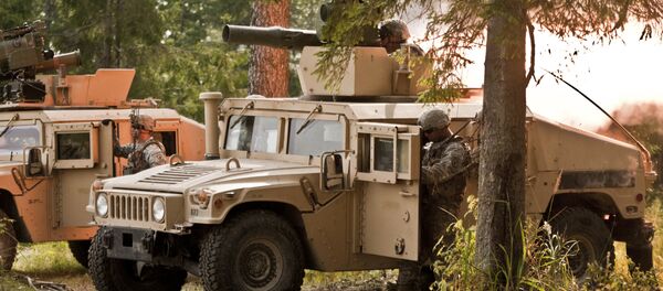 Военная техника НАТО на полигоне в Тапа - Sputnik Латвия