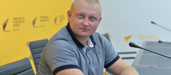 Политолог Александр Шпаковский - Sputnik Латвия