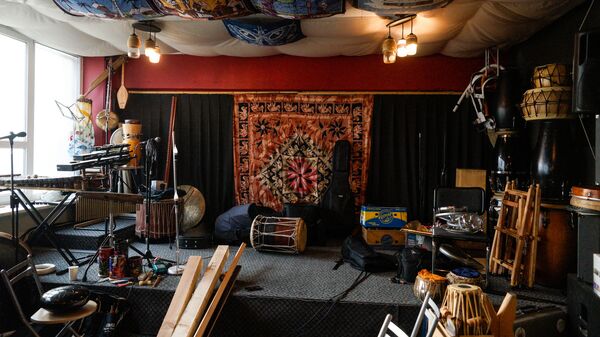 Репетиционная комната Нила Иле - Sputnik Латвия