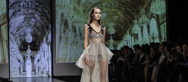 Показ коллекции модельера Katya Katya Shehurina Показ коллекции модельера Katya Katya Shehurina - Sputnik Латвия