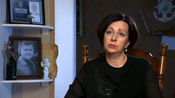 Вдова пилота Пешкова о предстоящей встрече с главой МИД Турции - Sputnik Латвия