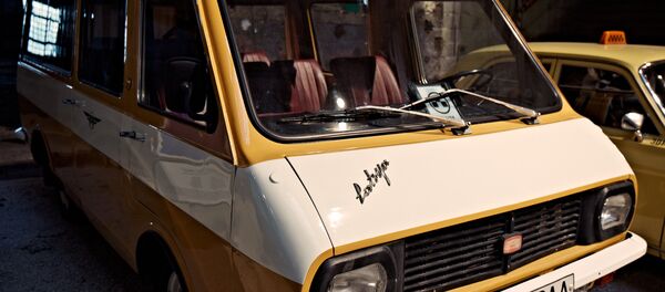 Уникальная выставка ретроавтобусов - Sputnik Латвия