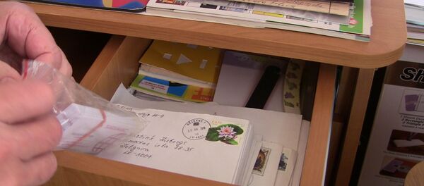 Письма в офисе Многонациональной службы поиска родных и близких в Латвии - Sputnik Латвия