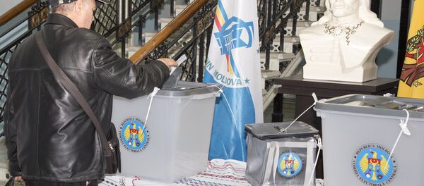 Второй тур президентских выборов в Молдавии - Sputnik Латвия