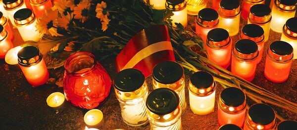 Svecīšu vakars Svecīšu vakars - Sputnik Latvija