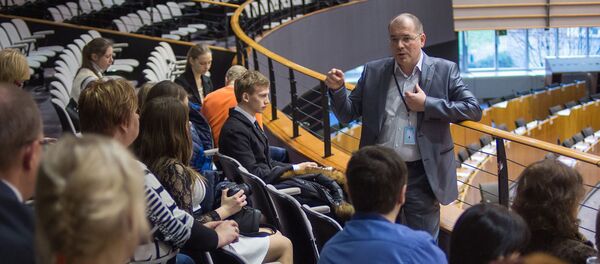 Eiropas Parlamenta deputāts Andrejs Mamikins Eiropas Parlamenta deputāts Andrejs Mamikins - Sputnik Latvija