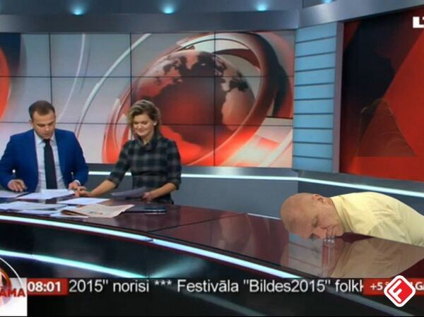 Калнозолс в телестудии - Sputnik Латвия