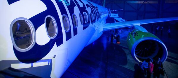 Bombardier CS300, aviokompānija airBaltic Bombardier CS300, aviokompānija airBaltic - Sputnik Latvija