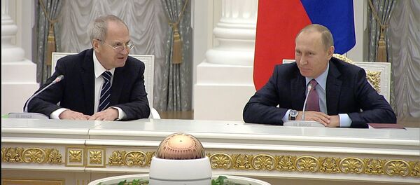 Lietuvas atteikumu uzņemt Krievijas tiesnešus Putins nosaucis par idiotisku Lietuvas atteikumu uzņemt Krievijas tiesnešus Putins nosaucis par idiotisku - Sputnik Latvija