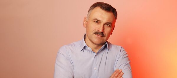 Пластический хирург Эдуард Юршевич - Sputnik Латвия