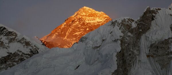 Джомолунгма, или Эверест Джомолунгма, или Эверест - Sputnik Latvija