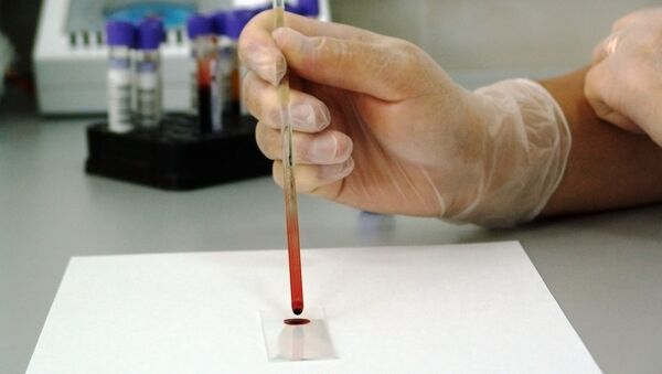 Анализ крови в лаборатории - Sputnik Latvija