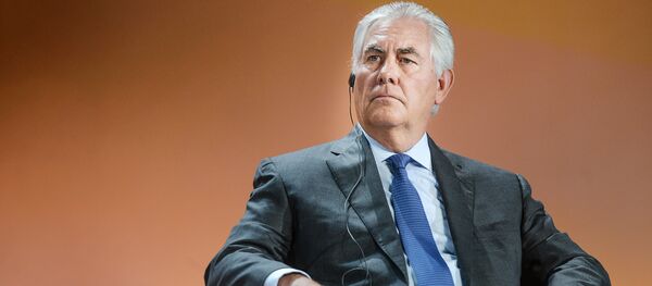 Председатель совета директоров Эксон Мобил Рекс Тиллерсон Председатель совета директоров Эксон Мобил Рекс Тиллерсон - Sputnik Latvija