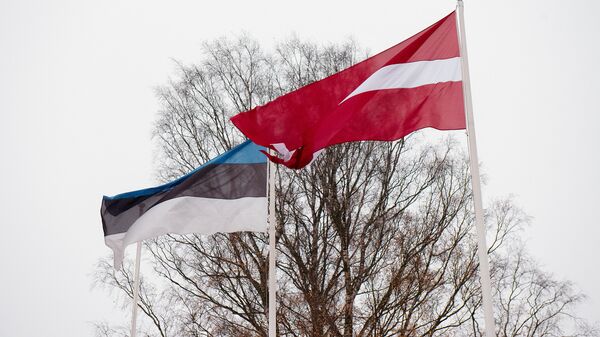 Флаги Латвии и Эстонии - Sputnik Латвия