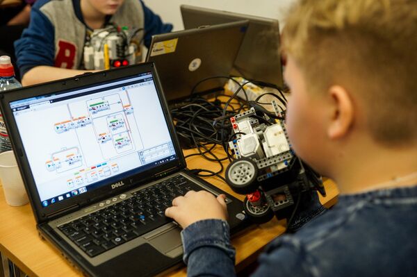 Программирование робота Лего - Sputnik Латвия