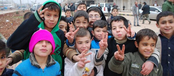 Дети в Алеппо - Sputnik Латвия