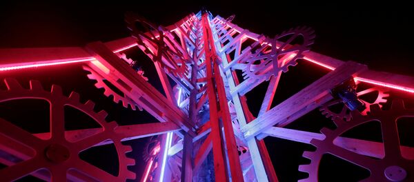 Механическая елка в Раквере Механическая елка в Раквере - Sputnik Латвия