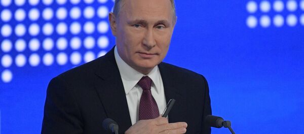 Krievijas prezidents Vladimirs Putins. Foto no arhīva Krievijas prezidents Vladimirs Putins. Foto no arhīva - Sputnik Latvija