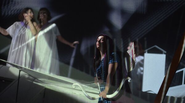 Работа Яна Калнберзина в опере Орфей Работа Яна Калнберзина в опере Орфей - Sputnik Латвия