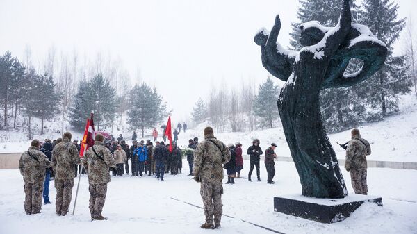 Памятное мероприятие, посвящённое гибели жителей деревни Аудрини - Sputnik Латвия