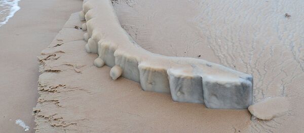 Части корпуса затонувшего деревянного парусника у мыса Колка - Sputnik Латвия