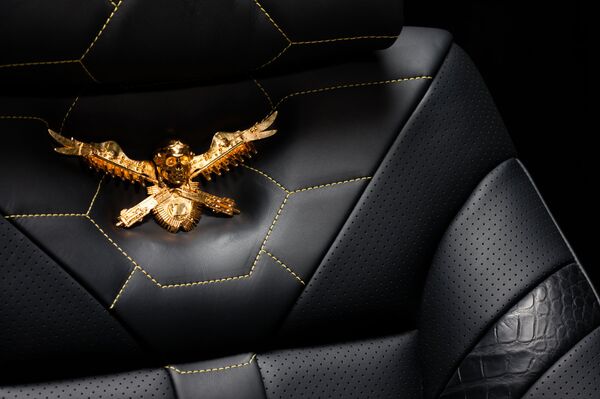 Детали салона внедорожника Black Alligator - Sputnik Латвия