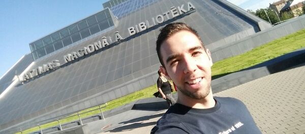 Мексиканец Даниель Рейносо Мексиканец Даниель Рейносо - Sputnik Латвия