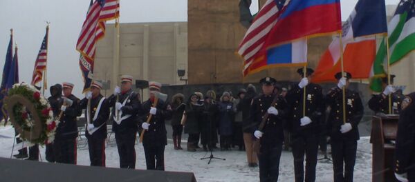 Гимн РФ в исполнении американцев – в США почтили память жертв крушения Ту-154 - Sputnik Latvija