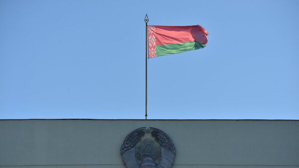 Герб и флаг Республики Беларусь - Sputnik Latvija