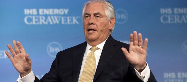 Председатель и главный исполнительный директор компании ExxonMobil Рекс Тиллерсон Председатель и главный исполнительный директор компании ExxonMobil Рекс Тиллерсон - Sputnik Latvija
