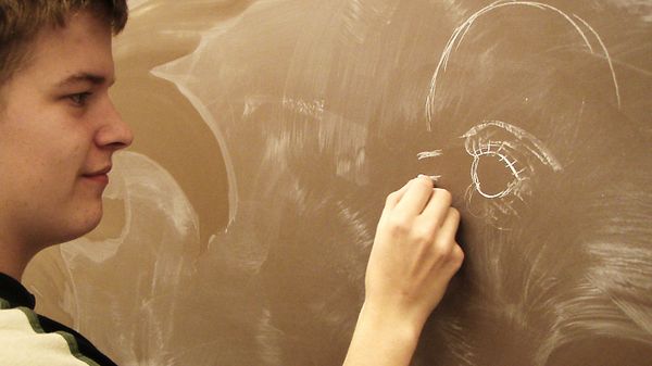 Ученик у доски в школе - Sputnik Латвия