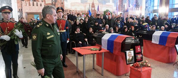 Прощание с погибшими при крушении самолета Ту-154 - Sputnik Латвия