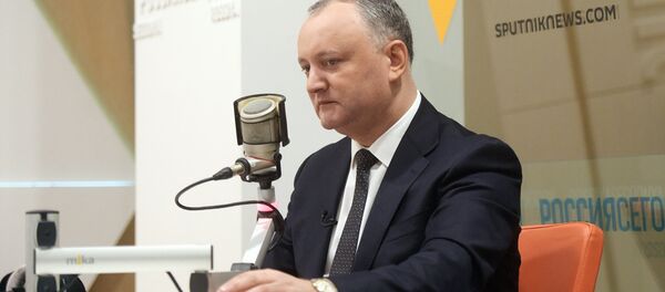Президент Молдовы Игорь Додон дал эксклюзивное интервью Дмитрия Киселеву - Sputnik Latvija