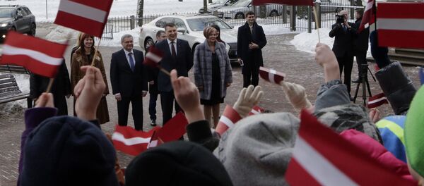 Раймондс Вейонис посетил Даугавпилсскую русскую среднюю школу - лицей - Sputnik Латвия