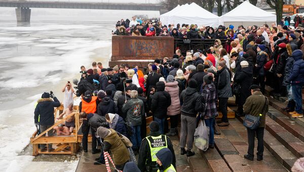 Праздник Крещения Господня в Риге - Sputnik Латвия