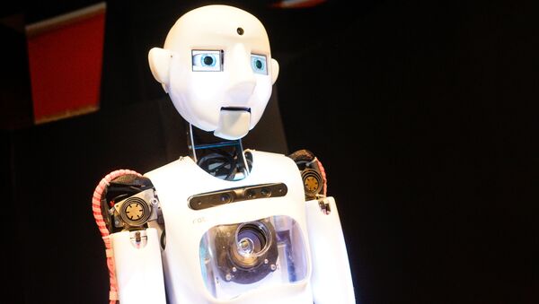 Роботы скоро заменят людей во всем, кроме творчества - Sputnik Латвия