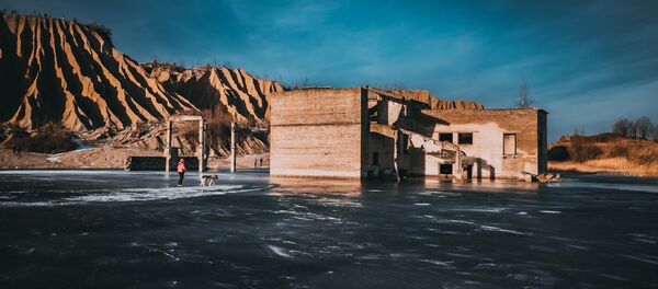 Затопленная тюрьма в карьере Румму в Эстонии Затопленная тюрьма в карьере Румму в Эстонии - Sputnik Латвия