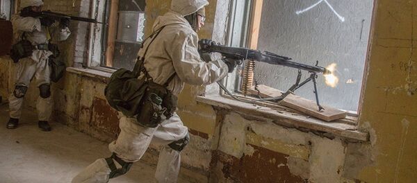 Внеочередные учебные сборы вооруженных сил Эстонии, архивное фото - Sputnik Латвия