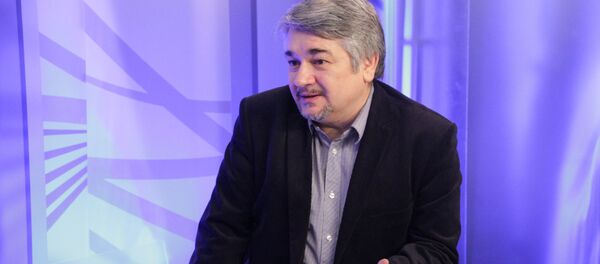 Sistemātiskās analīzes un prognožu centra prezidents, politologs Rostislavs Iščenko Sistemātiskās analīzes un prognožu centra prezidents, politologs Rostislavs Iščenko - Sputnik Latvija