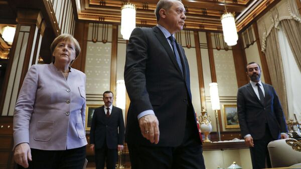 Ankarā notiek Merkeles un Erdogana tikšanās - Sputnik Latvija