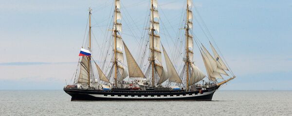 Burukuģis Krūzenšterns Baltijas jūrā - Sputnik Latvija