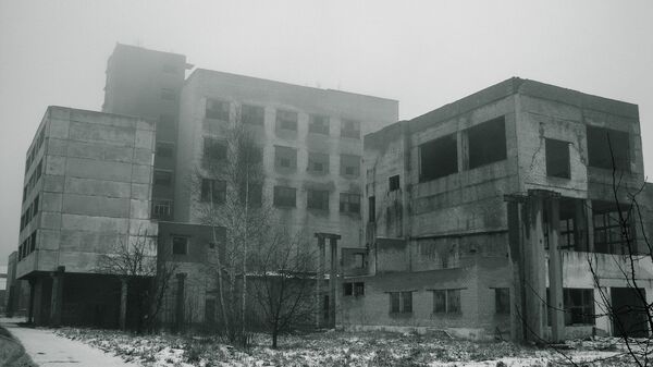 Бывшая бумажная фабрика Слокас в Юрмале - Sputnik Латвия