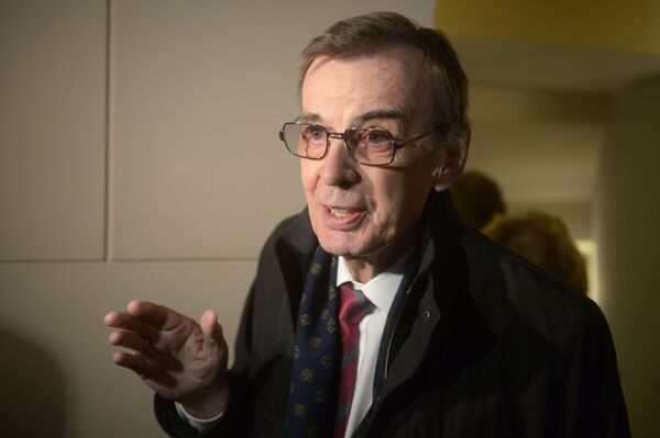 Президент ассоциации Золотая маска Георгий Тараторкин Президент ассоциации Золотая маска Георгий Тараторкин - Sputnik Латвия