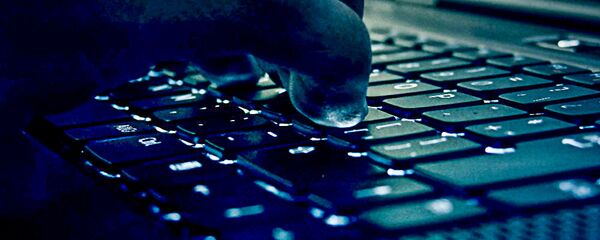 Darbs ar klēpjdatoru Darbs ar klēpjdatoru - Sputnik Latvija